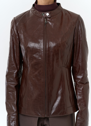 Женская куртка из натуральной кожи