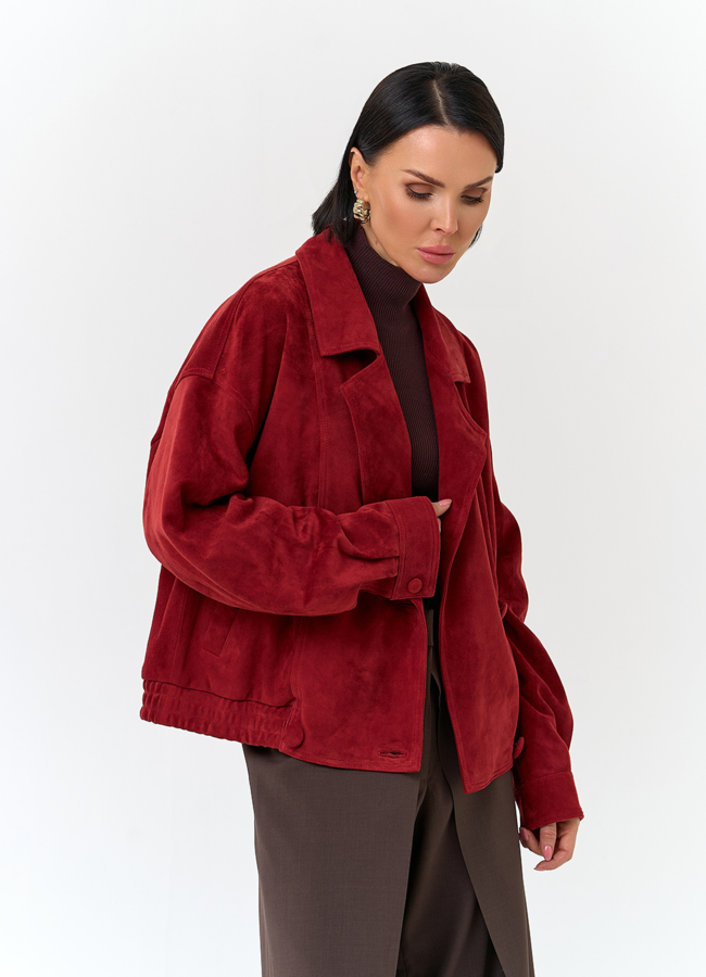 Женская куртка из натуральной замши красного цвета модель № 32740 универмаг малина