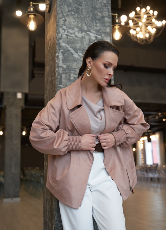 Женская куртка из эко замши с поясом модель № 30059 в кредит