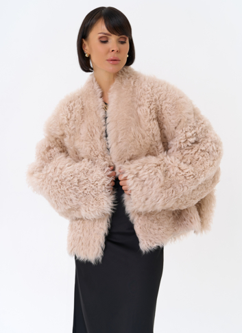 Женская короткая двухсторонняя дубленка 