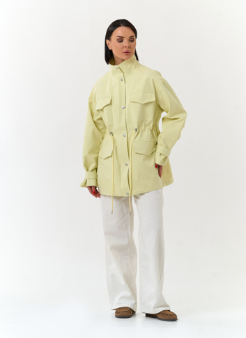 Женская ветровка с воротником стойкой