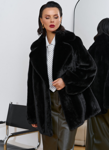 Женская шуба из скандинавской норки с английским воротником