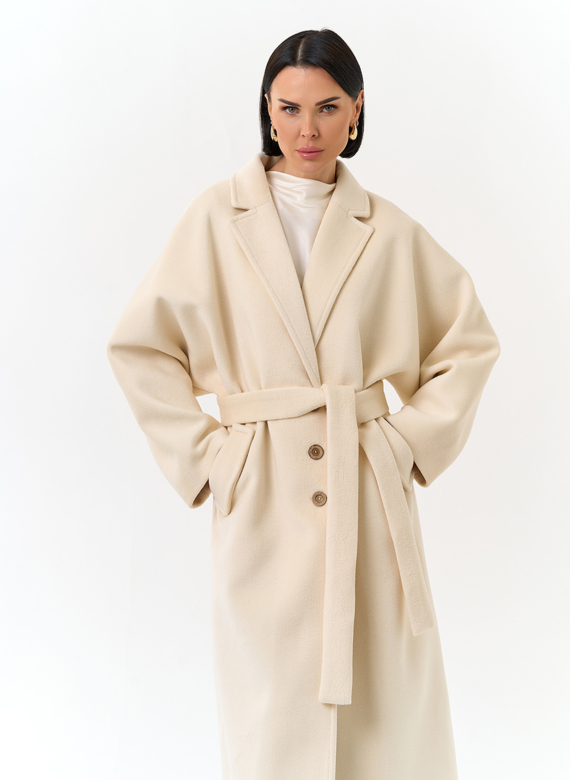 Женское свободное пальто с поясом