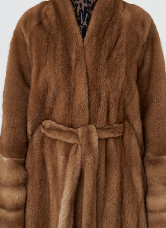 Женская шуба из скандинавской норки