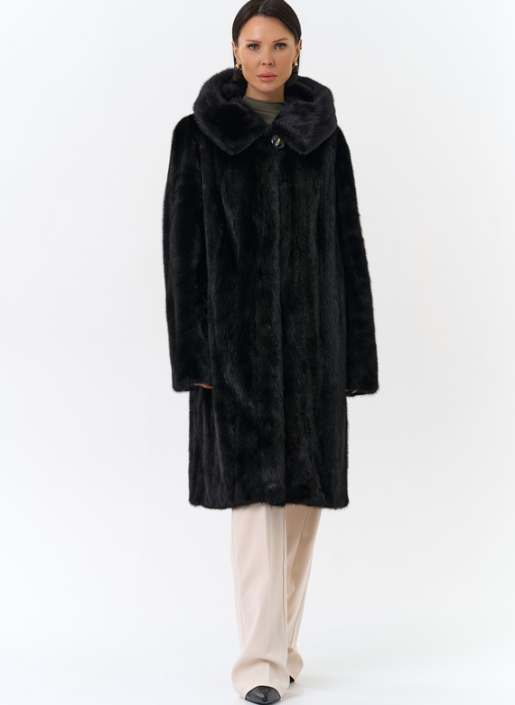 Черная норковая шуба с капюшоном